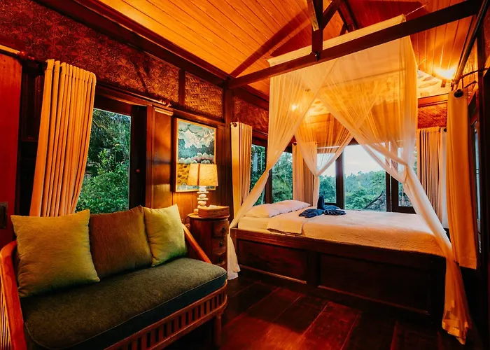 Villa Heaven View 4 Bedroom Sayan