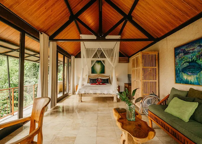 Villa Heaven View 4 Bedroom Sayan *