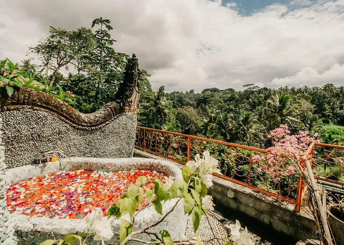 Heaven View 4 Bedroom Sayan Villa Ubud