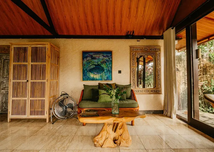 Villa Heaven View 4 Bedroom Sayan