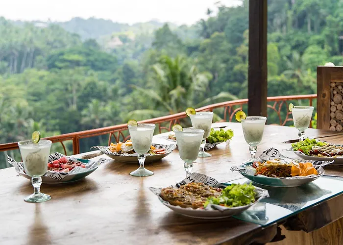 Villa Heaven View 4 Bedroom Sayan